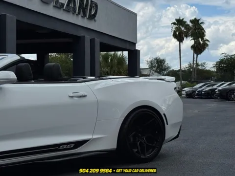More photos of 2016 Chevrolet Camaro SS at AUTOLAND, FL