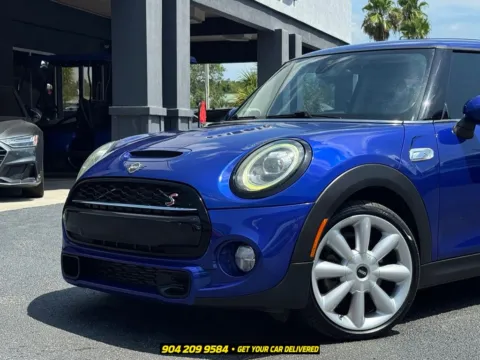 Photos of 2019 MINI Cooper S Signature for sale in Jacksonville, FL at AUTOLAND