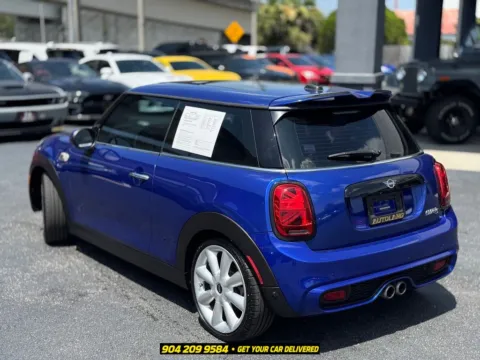 More photos of 2019 MINI Cooper S Signature at AUTOLAND, FL