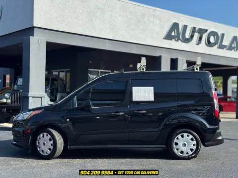 More photos of 2022 Ford Transit Connect XLT at AUTOLAND, FL