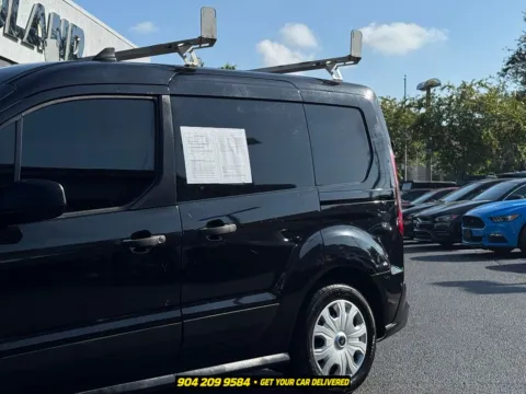 More photos of 2022 Ford Transit Connect XLT at AUTOLAND, FL