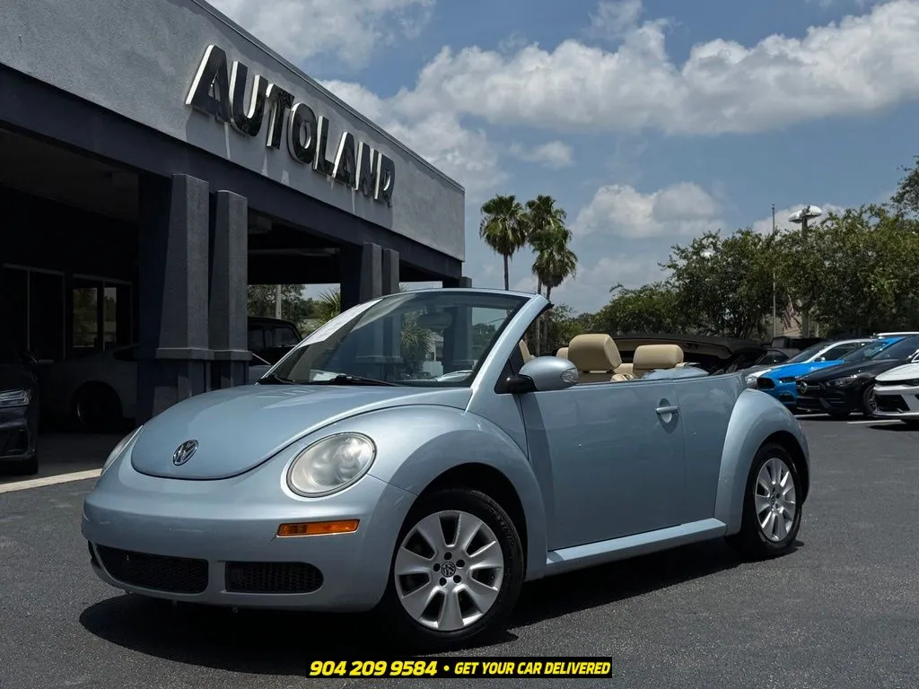 White 2010 Volkswagen Beetle 2.5L for sale in Jacksonville, FL