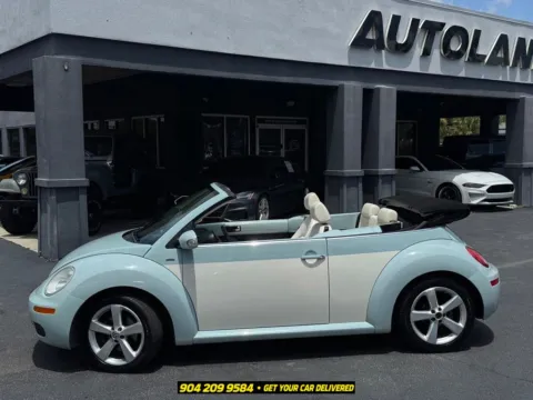 More photos of 2010 Volkswagen Beetle 2.5L at AUTOLAND, FL