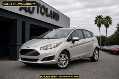Silver 2017 Ford Fiesta SE for sale in Jacksonville, FL