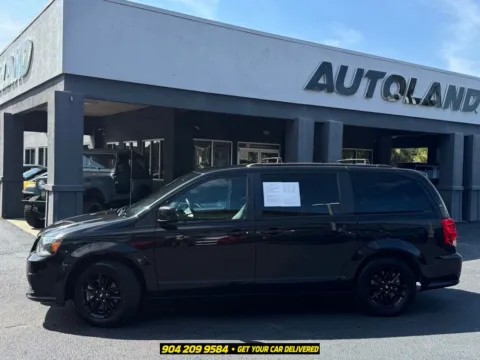More photos of 2019 Dodge Grand Caravan GT at AUTOLAND, FL