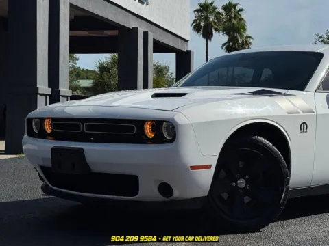 Photos of 2015 Dodge Challenger SXT for sale in Jacksonville, FL at AUTOLAND