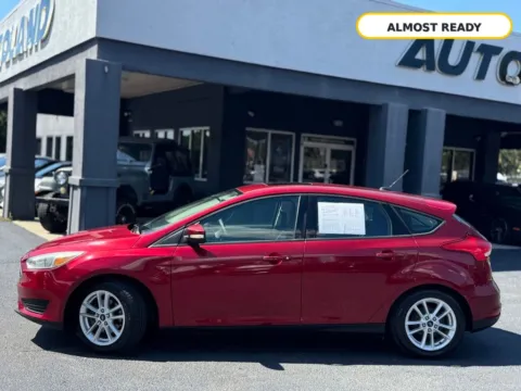 More photos of 2015 Ford Focus SE at AUTOLAND, FL