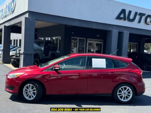 More photos of 2015 Ford Focus SE at AUTOLAND, FL