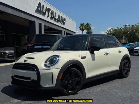 White 2023 MINI Cooper S Signature for sale in Jacksonville, FL