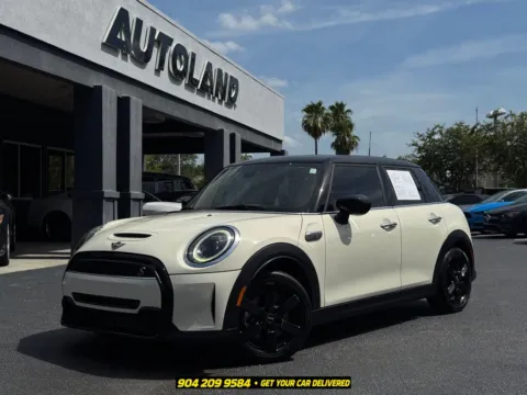 White 2023 MINI Cooper S Signature for sale in Jacksonville, FL
