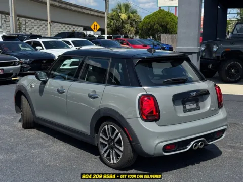 More photos of 2021 MINI Cooper S Signature at AUTOLAND, FL