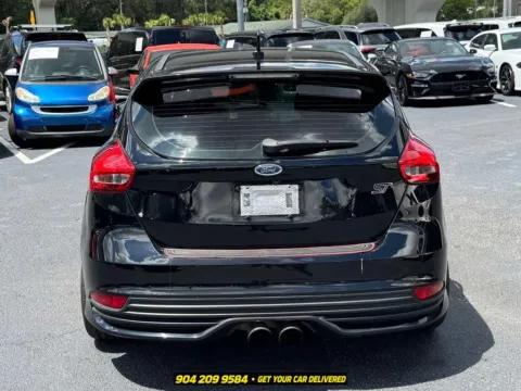 More photos of 2018 Ford Focus ST at AUTOLAND, FL