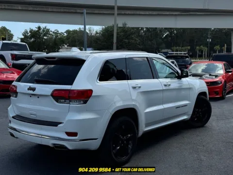 More photos of 2015 Jeep Grand Cherokee Overland at AUTOLAND, FL