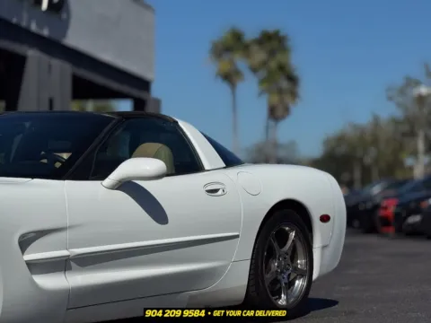More photos of 2000 Chevrolet Corvette at AUTOLAND, FL