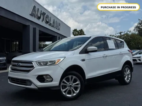 White 2019 Ford Escape SE for sale in Jacksonville, FL