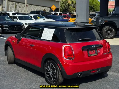 More photos of 2017 MINI Cooper at AUTOLAND, FL