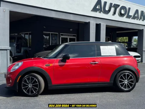 More photos of 2017 MINI Cooper at AUTOLAND, FL