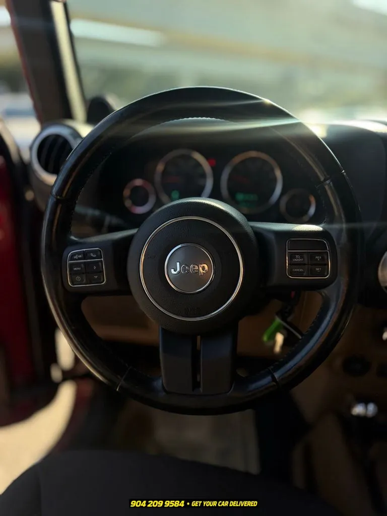 2013 Jeep Wrangler Unlimited Rubicon - Photo 13