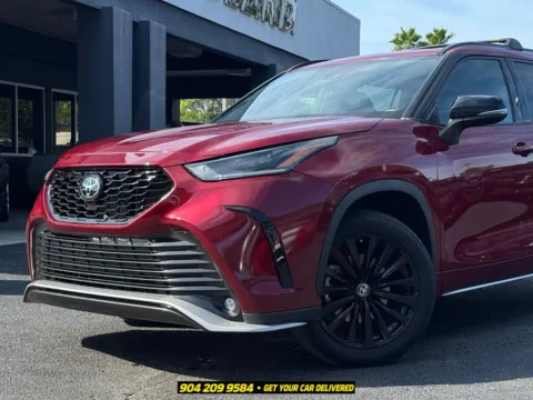 Photos of 2023 Toyota Highlander XSE for sale in Jacksonville, FL at AUTOLAND