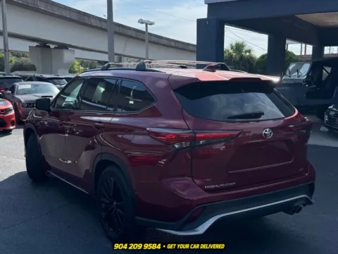More photos of 2023 Toyota Highlander XSE at AUTOLAND, FL