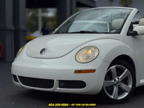 More photos of 2007 Volkswagen Beetle Triple White at AUTOLAND, FL