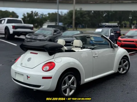 More photos of 2007 Volkswagen Beetle Triple White at AUTOLAND, FL