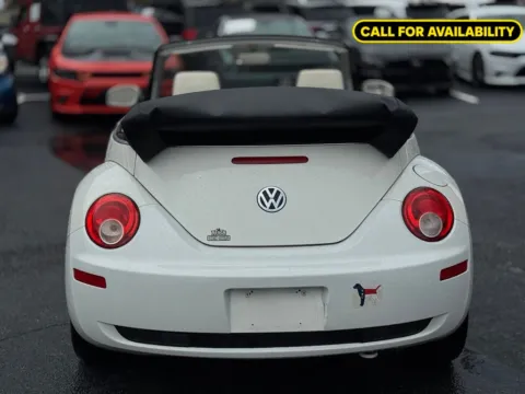 More photos of 2007 Volkswagen Beetle Triple White at AUTOLAND, FL