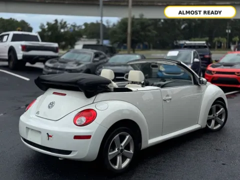 More photos of 2007 Volkswagen Beetle Triple White at AUTOLAND, FL