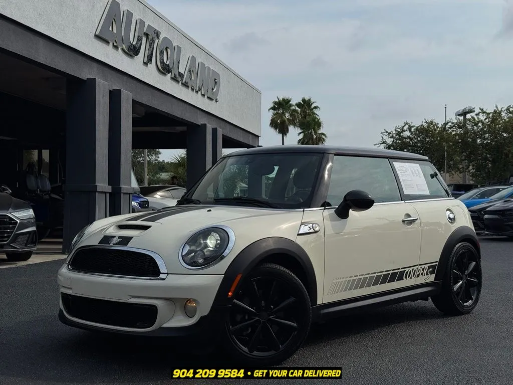 White 2013 MINI Cooper S for sale in Jacksonville, FL