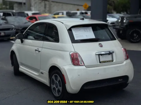 More photos of 2016 Fiat 500e Battery Electric at AUTOLAND, FL