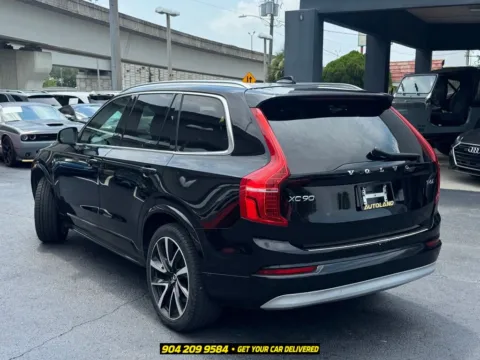 More photos of 2022 Volvo XC90 T6 Momentum at AUTOLAND, FL