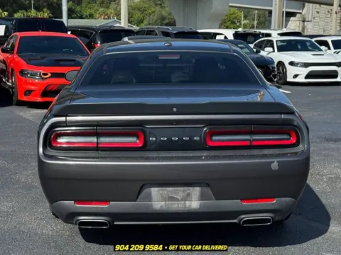 More photos of 2018 Dodge Challenger SXT at AUTOLAND, FL