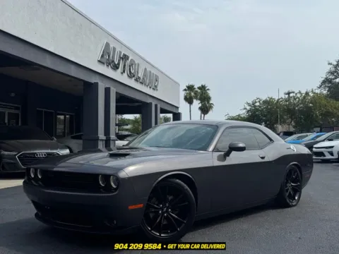 Gray 2018 Dodge Challenger SXT for sale in Jacksonville, FL