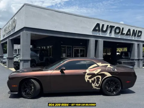 More photos of 2016 Dodge Challenger SRT Hellcat at AUTOLAND, FL