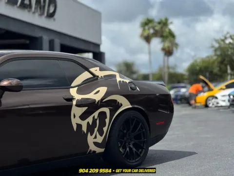 More photos of 2016 Dodge Challenger SRT Hellcat at AUTOLAND, FL
