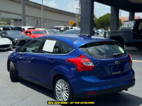 More photos of 2012 Ford Focus SEL at AUTOLAND, FL