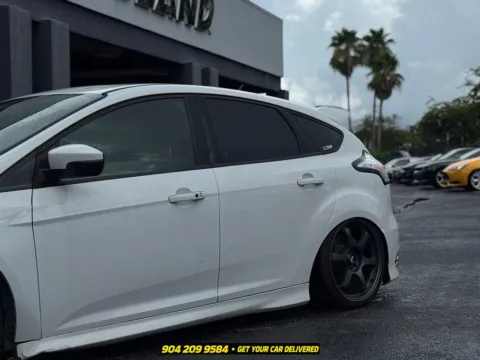 Photos of 2018 Ford Focus ST for sale in Jacksonville, FL at AUTOLAND