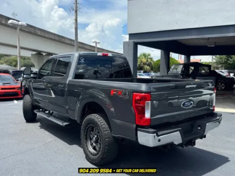 More photos of 2019 Ford F-250SD Lariat at AUTOLAND, FL