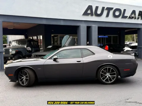More photos of 2018 Dodge Challenger R/T at AUTOLAND, FL