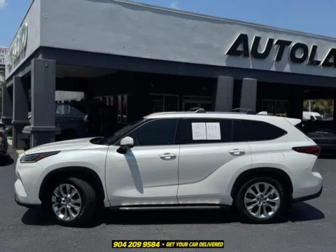 More photos of 2021 Toyota Highlander Limited at AUTOLAND, FL