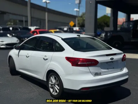 More photos of 2016 Ford Focus SE at AUTOLAND, FL