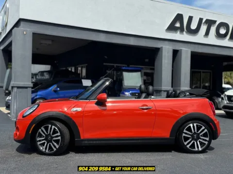 More photos of 2019 MINI Cooper S Signature at AUTOLAND, FL