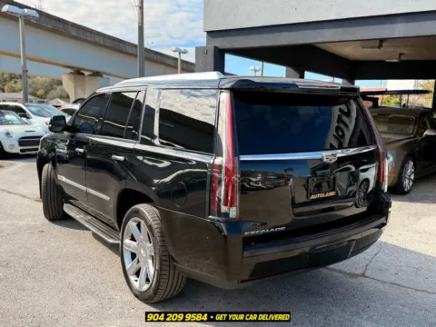More photos of 2019 Cadillac Escalade Luxury at AUTOLAND, FL