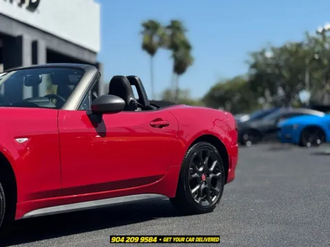 More photos of 2017 Fiat 124 Spider Abarth at AUTOLAND, FL