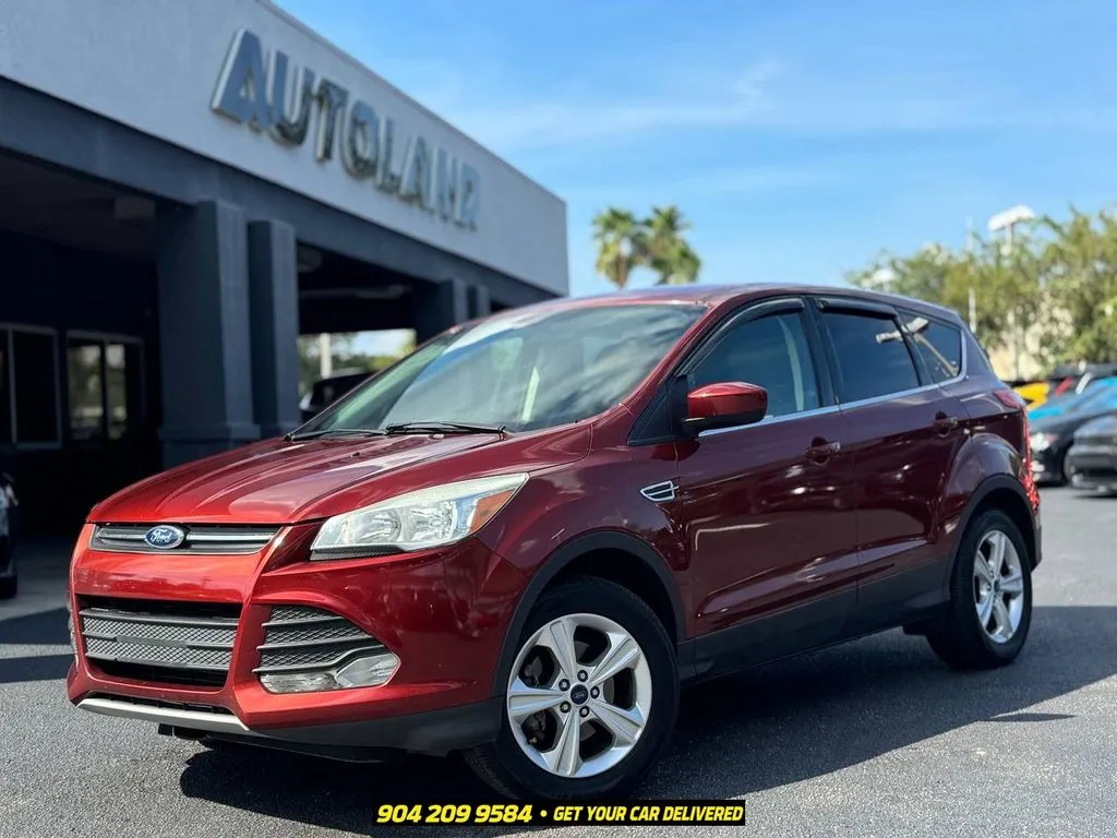 Red 2014 Ford Escape SE for sale in Jacksonville, FL
