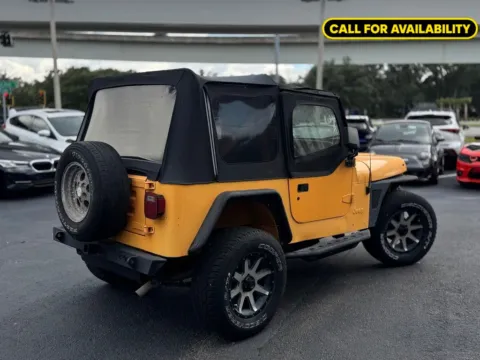 More photos of 1991 Jeep Wrangler S at AUTOLAND, FL