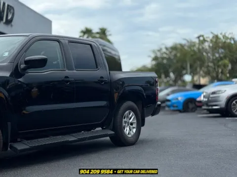 Photos of 2024 Nissan Frontier SV for sale in Jacksonville, FL at AUTOLAND