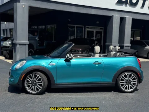 More photos of 2018 MINI Cooper S at AUTOLAND, FL