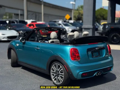 More photos of 2018 MINI Cooper S at AUTOLAND, FL