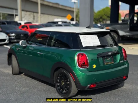 More photos of 2022 MINI Cooper SE Electric Cooper SE at AUTOLAND, FL